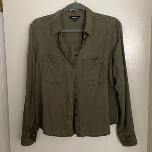 Express Button-down Woman’s Top